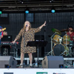 Gårdfest d. 09-08-2025: Fotograf Anita Ósk Hilmarsdóttir Fastrup og Kim Fastrup taselvfoto.dk