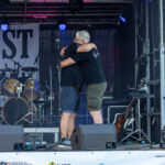 Gårdfest d. 09-08-2025: Fotograf Anita Ósk Hilmarsdóttir Fastrup og Kim Fastrup taselvfoto.dk