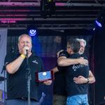 Gårdfest d. 09-08-2025: Fotograf Anita Ósk Hilmarsdóttir Fastrup og Kim Fastrup taselvfoto.dk