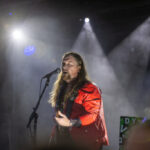 Gårdfest d. 09-08-2025: Fotograf Anita Ósk Hilmarsdóttir Fastrup og Kim Fastrup taselvfoto.dk