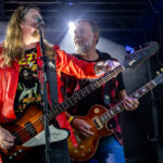 Gårdfest d. 09-08-2025: Fotograf Anita Ósk Hilmarsdóttir Fastrup og Kim Fastrup taselvfoto.dk