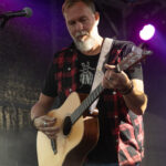 Gårdfest d. 09-08-2025: Fotograf Anita Ósk Hilmarsdóttir Fastrup og Kim Fastrup taselvfoto.dk