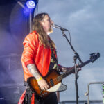 Gårdfest d. 09-08-2025: Fotograf Anita Ósk Hilmarsdóttir Fastrup og Kim Fastrup taselvfoto.dk