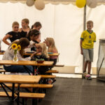 Gårdfest d. 09-08-2025: Fotograf Anita Ósk Hilmarsdóttir Fastrup og Kim Fastrup taselvfoto.dk