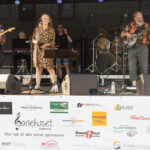 Gårdfest d. 09-08-2025: Fotograf Anita Ósk Hilmarsdóttir Fastrup og Kim Fastrup taselvfoto.dk