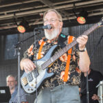 Gårdfest d. 09-08-2025: Fotograf Anita Ósk Hilmarsdóttir Fastrup og Kim Fastrup taselvfoto.dk