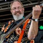 Gårdfest d. 09-08-2025: Fotograf Anita Ósk Hilmarsdóttir Fastrup og Kim Fastrup taselvfoto.dk