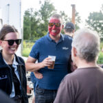 Gårdfest d. 09-08-2025: Fotograf Anita Ósk Hilmarsdóttir Fastrup og Kim Fastrup taselvfoto.dk