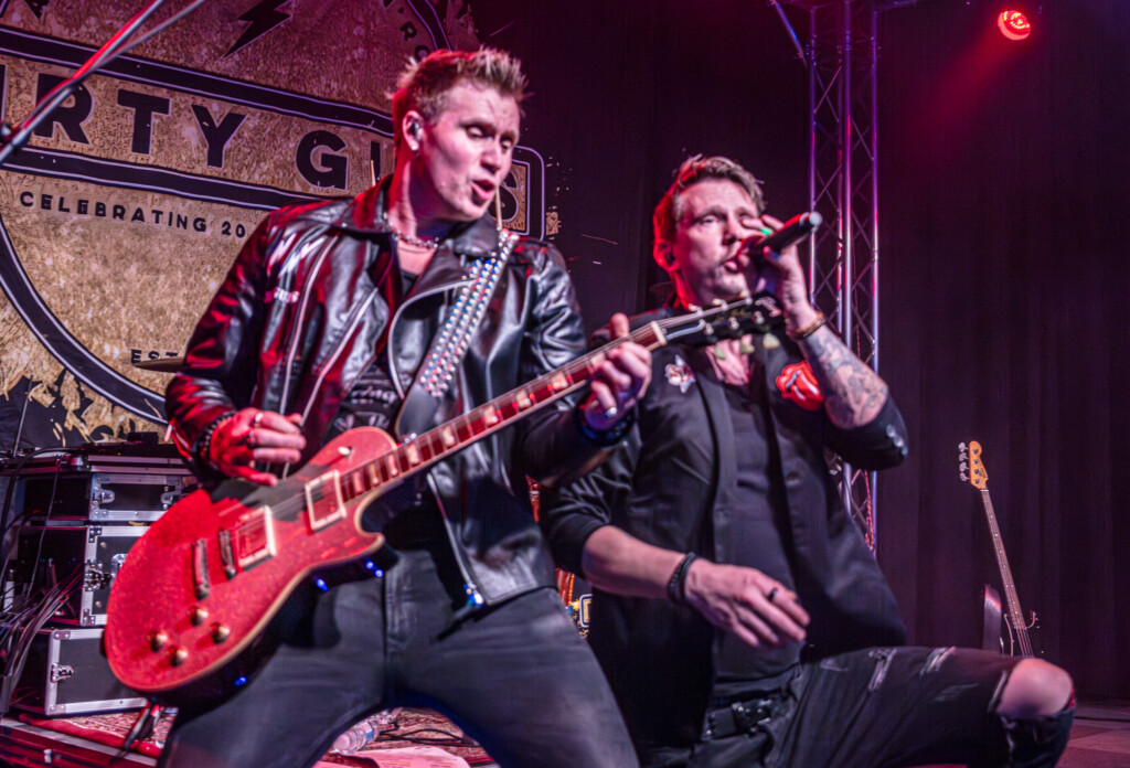 Julerock med Dirty Guns :fotograf Anita Ósk Hilmarsdóttir Fastrup Kim Fastrup taselvfoto.dk