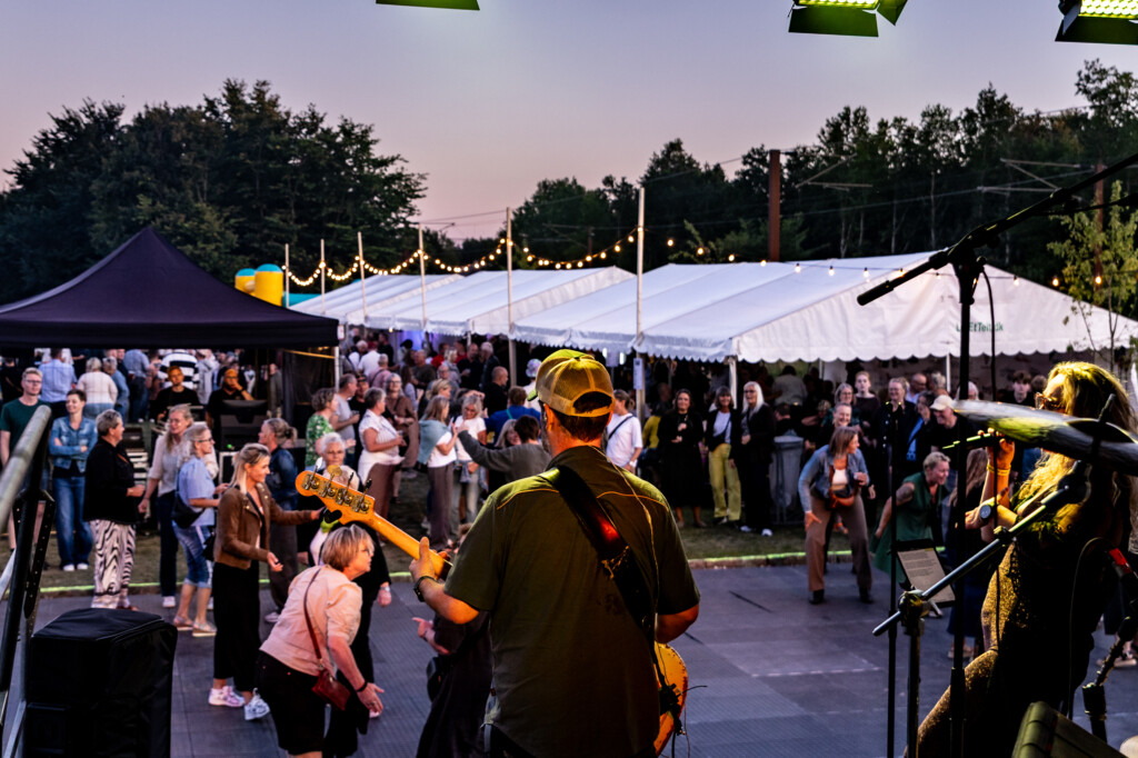 Banehusets Gaardfest 2026: Fotograf Anita og Kim Fastrup taselvfoto.dk